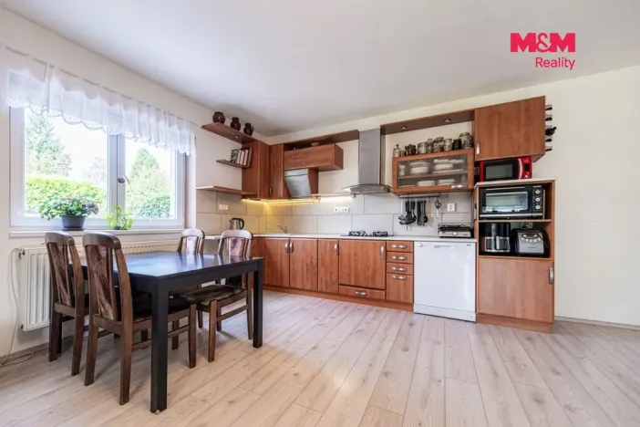 Prodej rodinného domu, Řitka, Zahradní, 226 m2