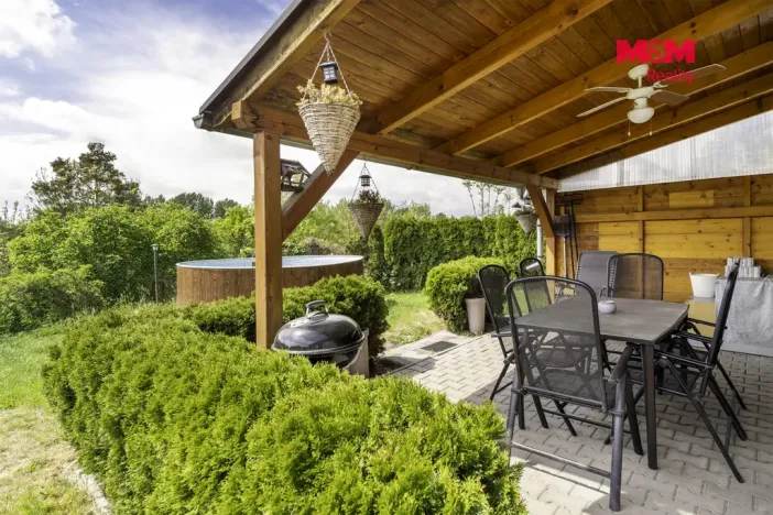 Prodej rodinného domu, Uhersko, 120 m2