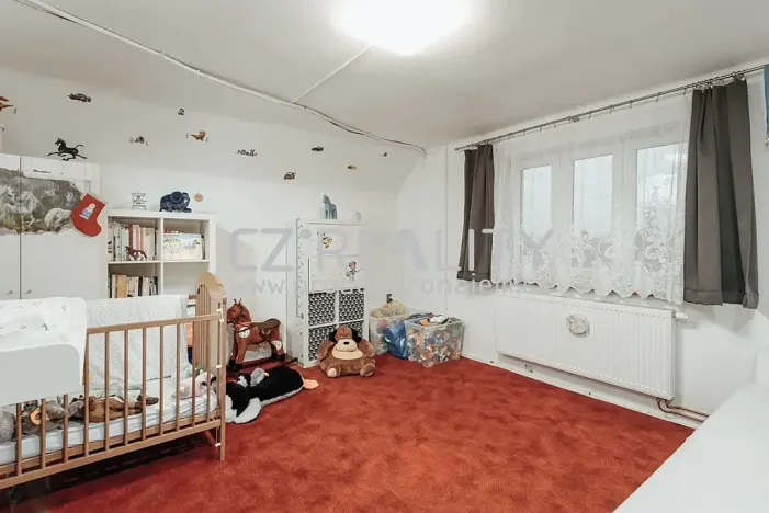 Prodej vícegeneračního domu, Pečky, 280 m2