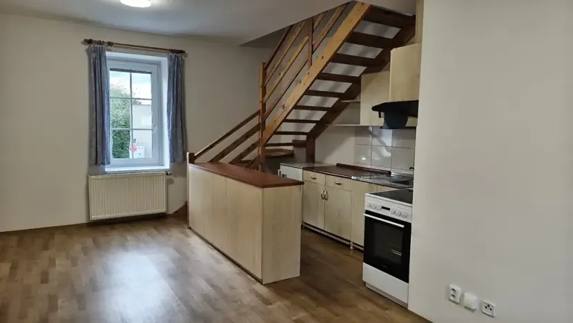 Pronájem bytu 2+kk, Odolena Voda, Postřižínská, 60 m2