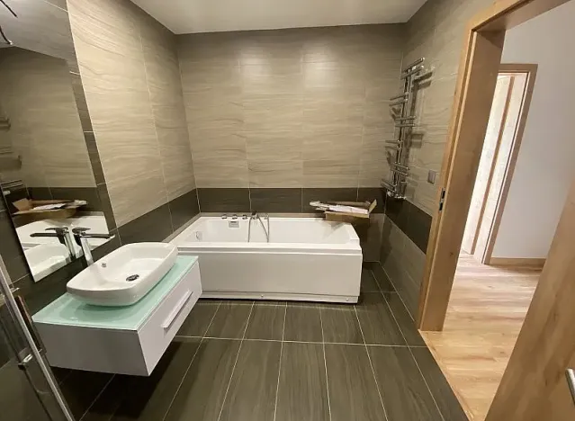 Pronájem bytu 2+kk, Karlovy Vary - Drahovice, Mattoniho nábřeží, 54 m2