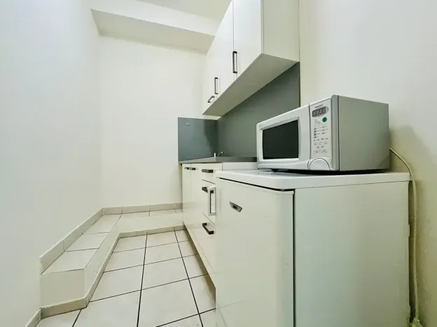 Pronájem kanceláře, Praha, 75 m2