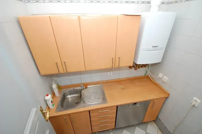 Pronájem kanceláře, Praha - Nové Město, Mezibranská, 164 m2