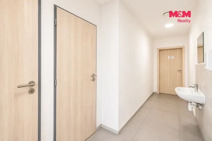Pronájem kanceláře, Rybitví, 35 m2