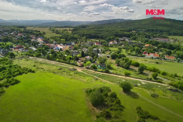 Prodej pozemku pro bydlení, Černovice, 1064 m2