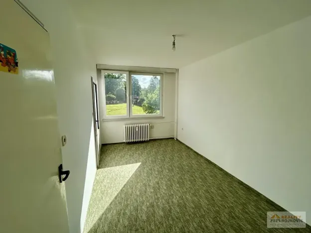 Prodej bytu 3+1, Broumov, Dukelská, 57 m2