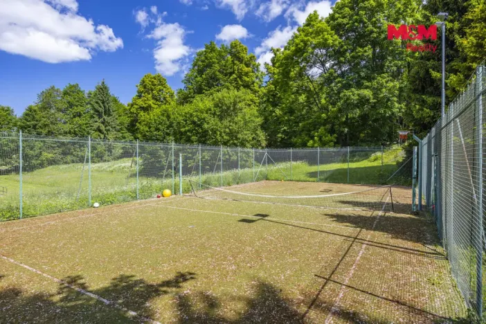 Prodej ubytování, Deštné v Orlických horách, 1200 m2