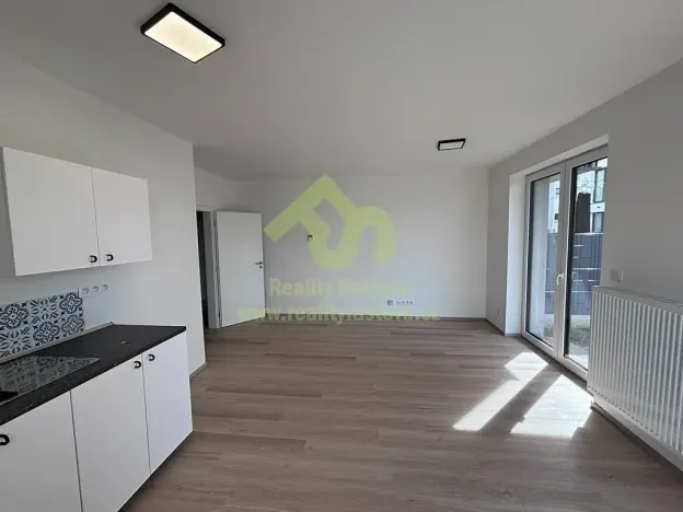 Pronájem bytu 1+kk, Dobřany, Denksteinova, 38 m2