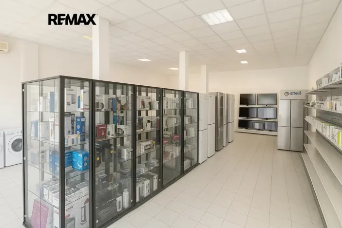 Prodej obchodního prostoru, Břeclav, Národních hrdinů, 161 m2