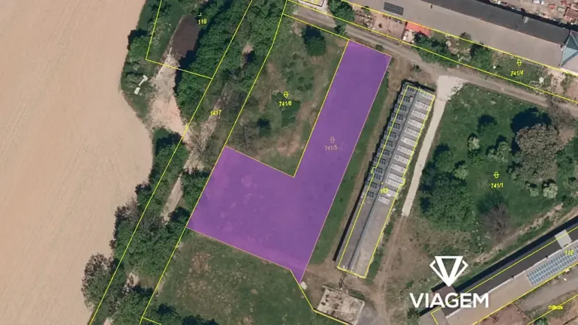 Prodej podílu komerčního pozemku, Dívčí Hrad, 260 m2