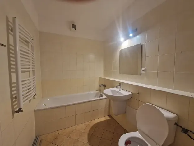 Pronájem bytu 2+kk, Praha - Vysočany, Poděbradská, 52 m2