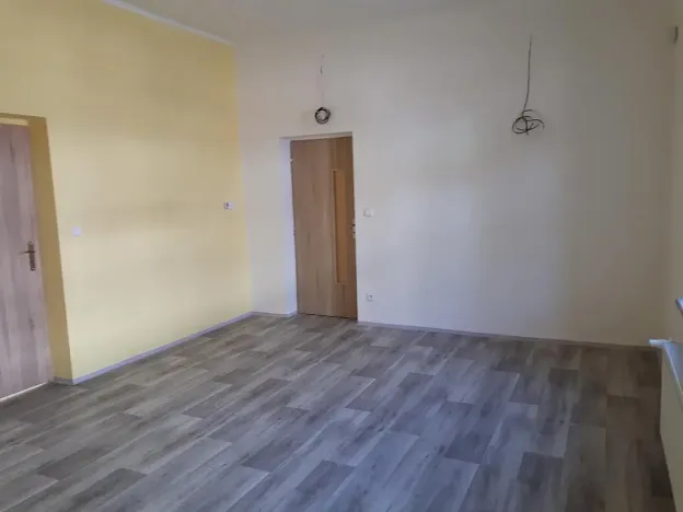 Pronájem komerční, Liberec - Liberec VI-Rochlice, Dr. Milady Horákové, 250 m2