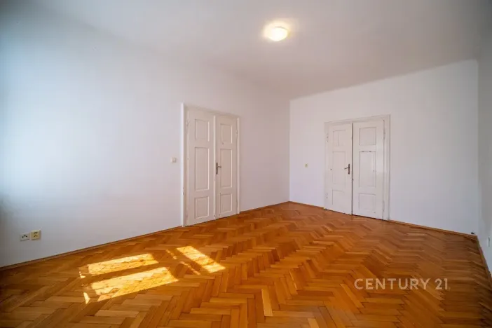 Prodej rodinného domu, České Budějovice - České Budějovice 3, Pražská tř., 200 m2