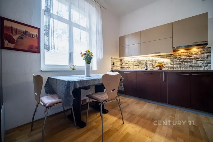 Prodej rodinného domu, České Budějovice - České Budějovice 3, Pražská tř., 200 m2