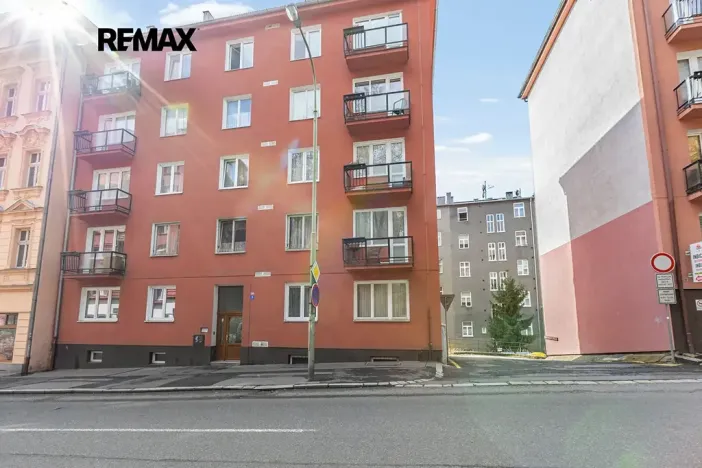 Pronájem bytu 2+1, Karlovy Vary, I. P. Pavlova, 54 m2