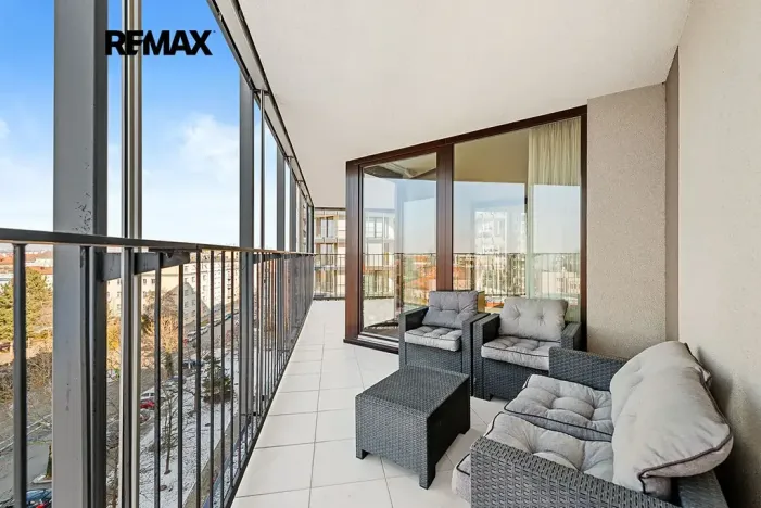 Pronájem bytu 2+kk, Praha - Žižkov, Malešická, 73 m2