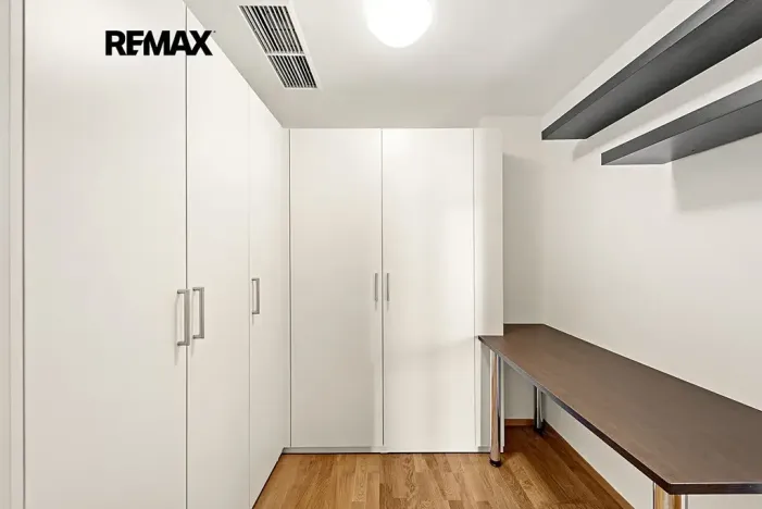 Pronájem bytu 2+kk, Praha - Žižkov, Malešická, 73 m2