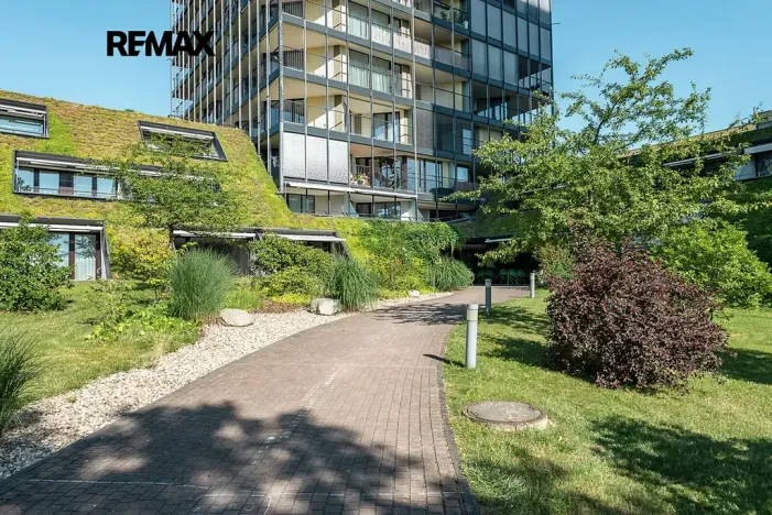 Pronájem bytu 2+kk, Praha - Žižkov, Malešická, 73 m2