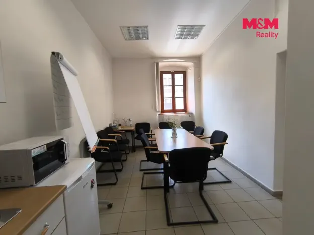 Pronájem obchodního prostoru, Horažďovice, Strakonická, 524 m2