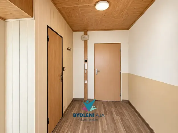 Pronájem bytu 2+kk, Krupka, Dukelských hrdinů, 39 m2