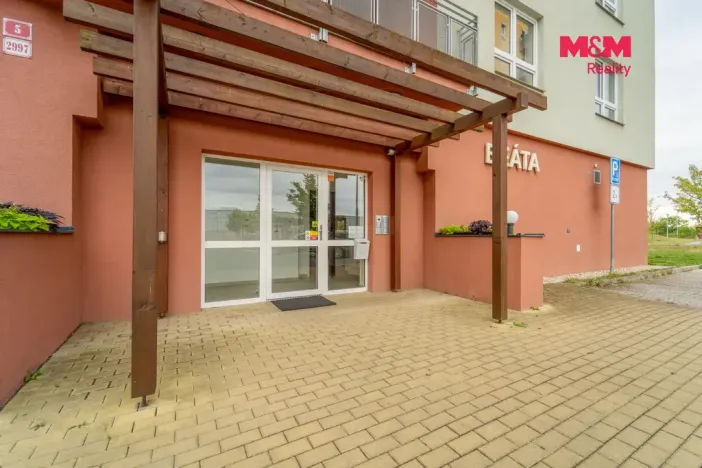 Pronájem bytu 2+kk, Plzeň - Jižní Předměstí, U Borských kasáren, 44 m2