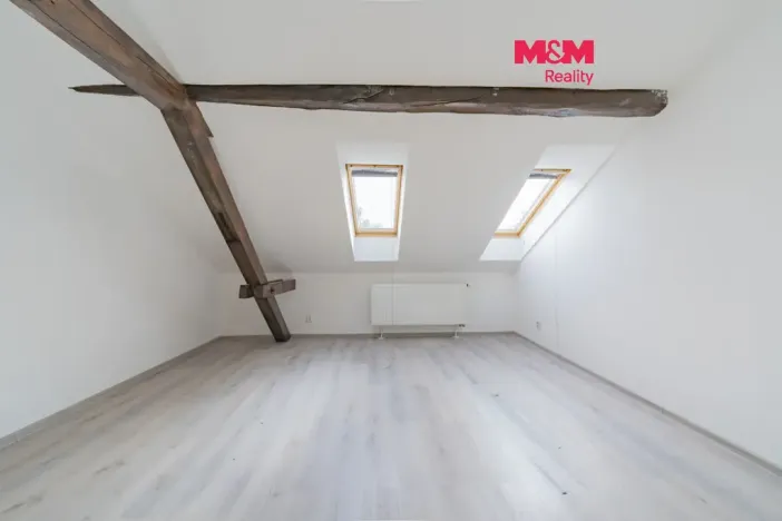 Pronájem bytu 1+kk, Cheb, Havlíčkova, 50 m2