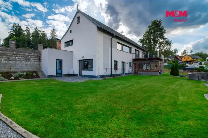 Prodej rodinného domu, Smržovka, Pod Hřištěm, 225 m2