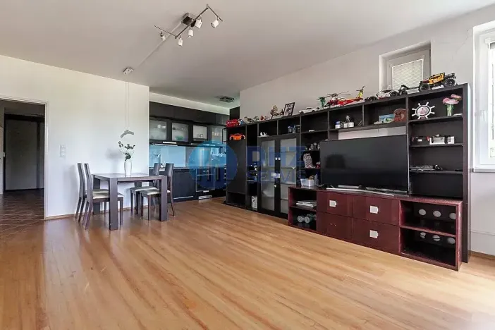 Prodej bytu 4+kk, Praha - Vysočany, Pod Harfou, 108 m2