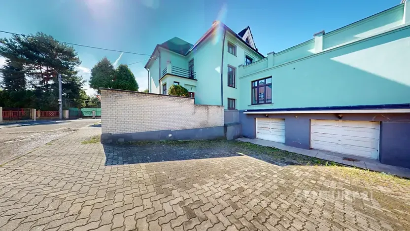 Pronájem bytu 2+kk, Ostrava, Bratrská, 52 m2