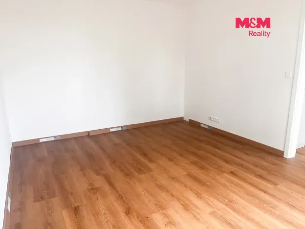 Pronájem bytu 2+kk, Nový Bor, Boženy Němcové, 38 m2