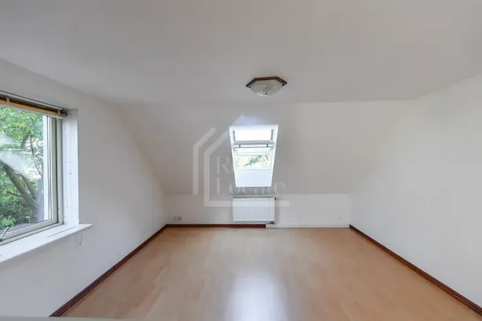 Pronájem rodinného domu, Praha - Dolní Chabry, Podhorská, 230 m2