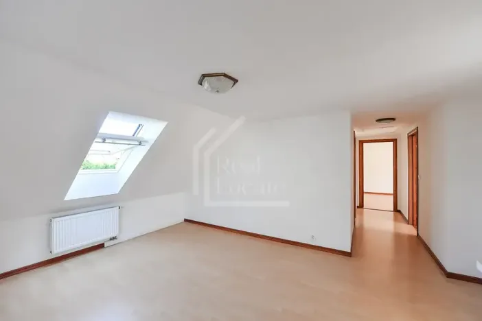 Pronájem rodinného domu, Praha - Dolní Chabry, Podhorská, 230 m2