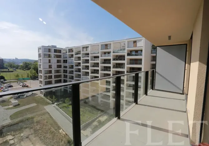 Pronájem bytu 2+kk, Praha - Karlín, U Mlýnského kanálu, 57 m2