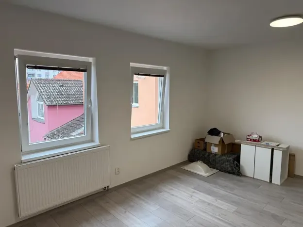 Prodej bytu 2+kk, Plzeň, Rokycanská, 38 m2