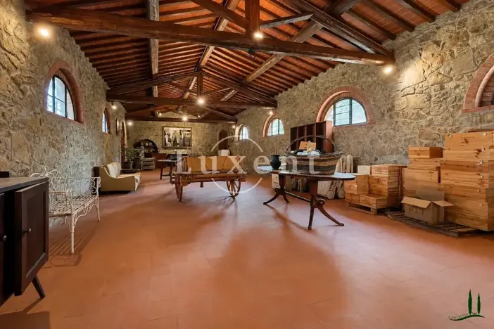 Prodej výrobních prostor, Castellina in Chianti, Itálie, 1130 m2
