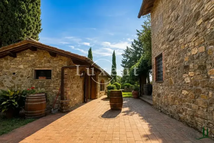 Prodej výrobních prostor, Castellina in Chianti, Itálie, 1130 m2