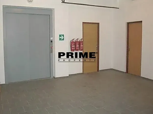 Pronájem kanceláře, Praha - Horní Počernice, Ve žlíbku, 22 m2