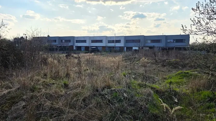 Dražba pozemku, Praha - Ďáblice, Červenomlýnská, 3900 m2