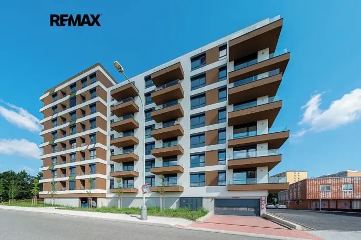 Prodej bytu 2+kk, Praha - Černý Most, Arnošta Valenty, 59 m2