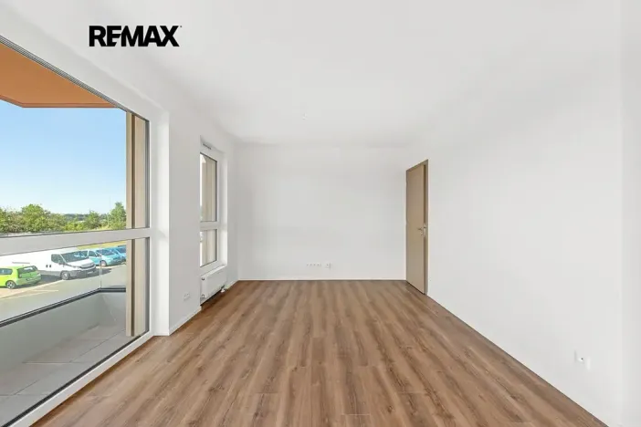 Prodej bytu 2+kk, Praha - Černý Most, Arnošta Valenty, 59 m2