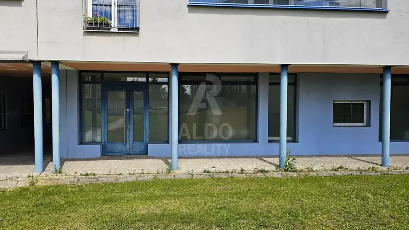 Prodej obchodního prostoru, České Budějovice, Větrná, 63 m2