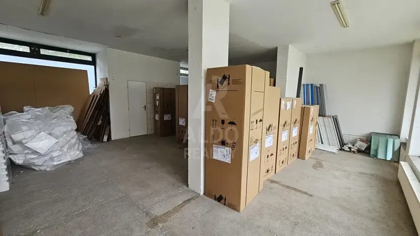 Prodej obchodního prostoru, České Budějovice, Větrná, 63 m2