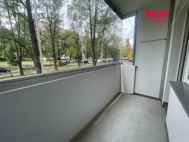 Pronájem bytu 1+kk, Ostrava - Poruba, 27 m2