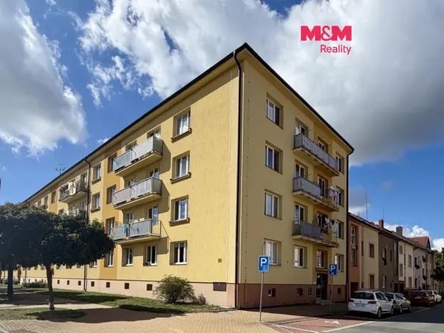 Prodej bytu 3+1, Pardubice - Zelené Předměstí, K Višňovce, 80 m2