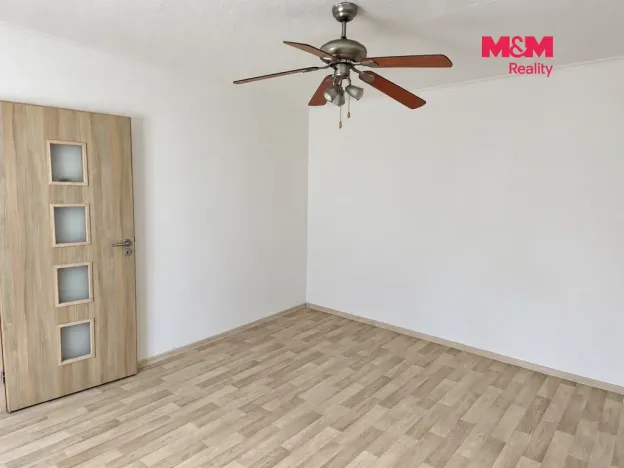 Prodej bytu 3+1, Krupka, Sídliště, 57 m2