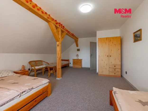 Prodej rodinného domu, Miličín - Petrovice, 360 m2