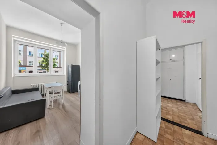 Prodej bytu 1+1, Praha, Bělohorská, 43 m2