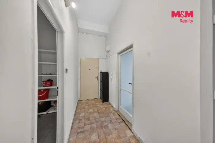 Prodej bytu 1+1, Praha, Bělohorská, 43 m2