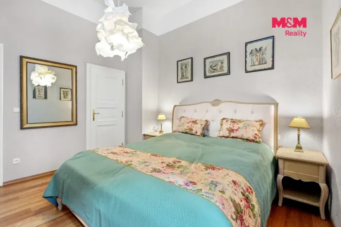 Prodej bytu 2+kk, Praha - Malá Strana, Tržiště, 57 m2