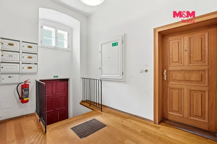 Prodej bytu 2+kk, Praha - Malá Strana, Tržiště, 57 m2